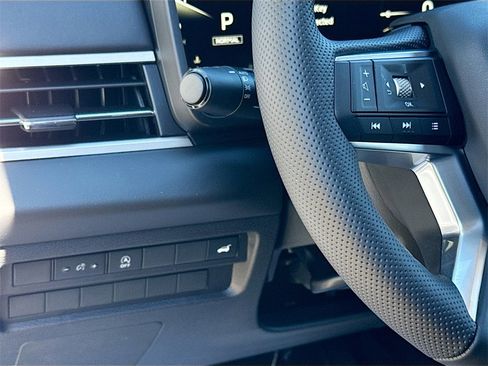 New 2026 Mitsubishi Outlander SE image 10