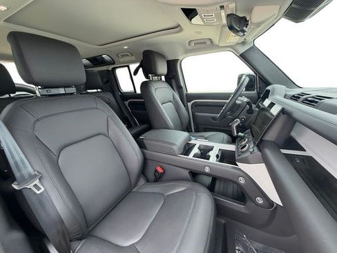 New 2026 Land Rover Defender 110 S AWD/4WD image 16