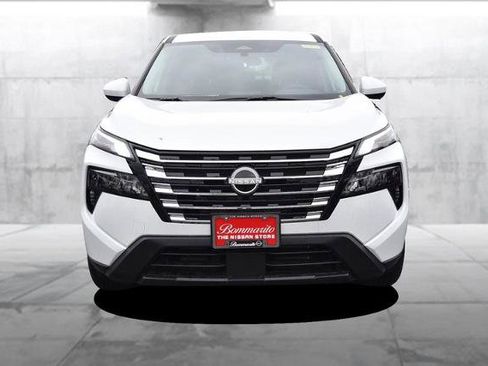 New 2026 Nissan Rogue SV image 4