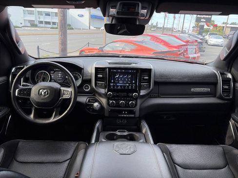 Used 2024 RAM 1500 Laramie AWD/4WD image 26