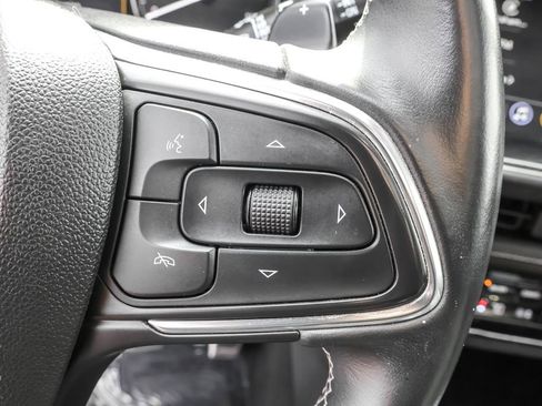Used 2022 Buick Envision Essence w/ Sport Touring Package AWD/4WD image 24
