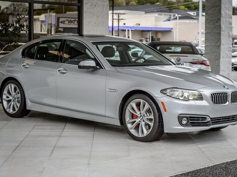Used 2015 BMW 535i Sedan RWD image 4