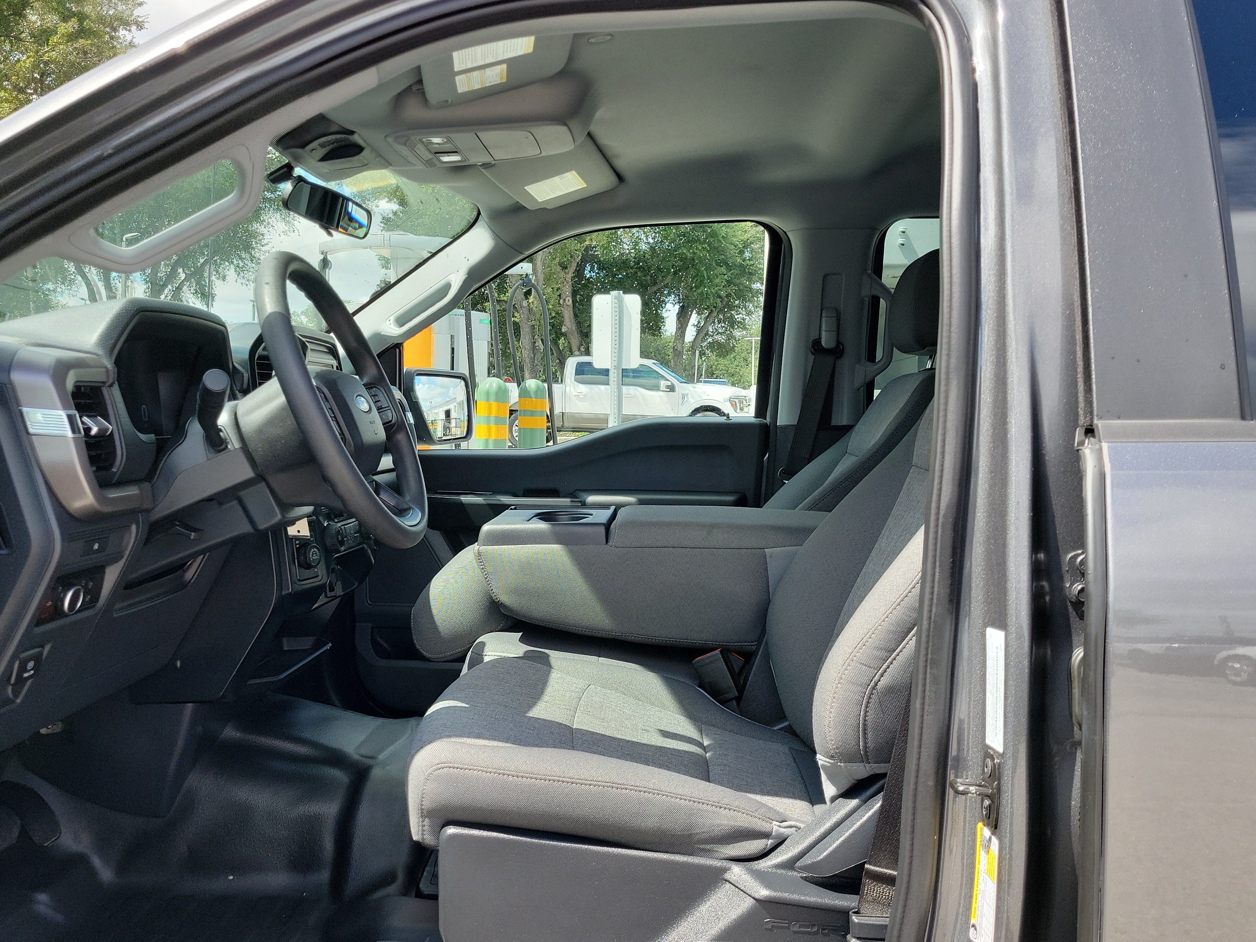 Certified 2025 Ford F150 XL AWD/4WD image 19