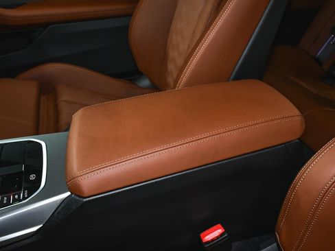 Used 2026 BMW M4 xDrive Competition AWD/4WD image 46