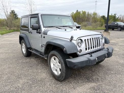 Used 2014 Jeep Wrangler Sport w/ Quick Order Package 24S AWD/4WD image 10