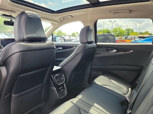 Certified 2023 Lincoln Nautilus Reserve w/ Class II Trailer Tow Package AWD/4WD image 16