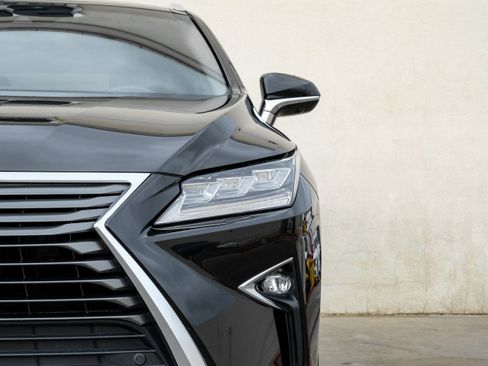 Used 2019 Lexus RX 350 FWD w/ Luxury Package image 48