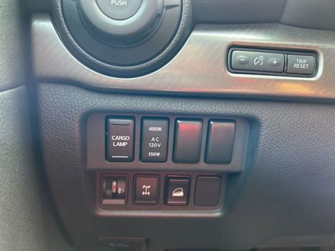 Used 2023 Nissan Titan PRO-4X w/ Pro-4x Convenience Package image 27