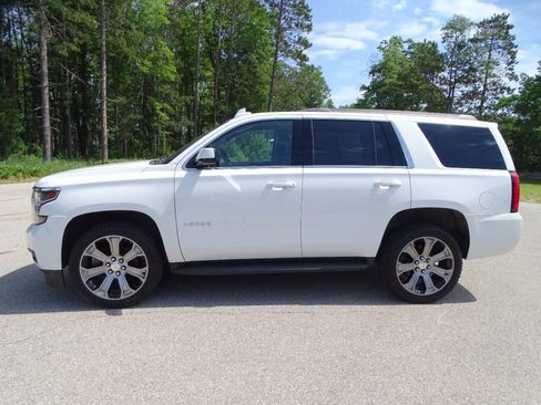 Used 2019 Chevrolet Tahoe LS AWD/4WD image 7