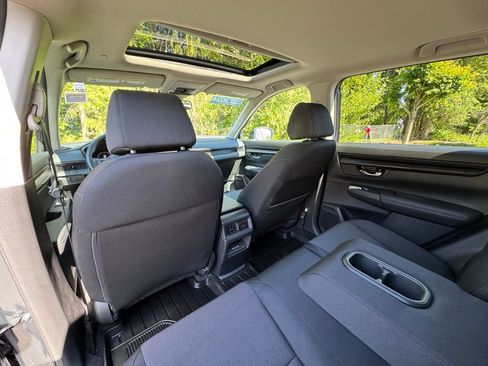 Certified 2024 Honda CR-V EX image 11