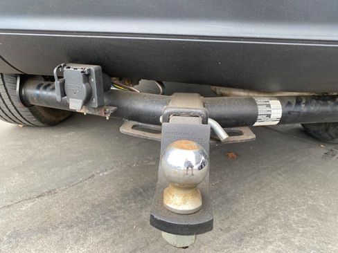 Used 2013 Jeep Grand Cherokee Limited w/ Luxury Group II image 26