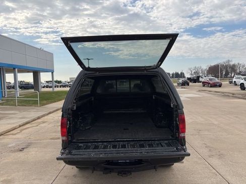 Used 2005 Ford F250 XL image 17