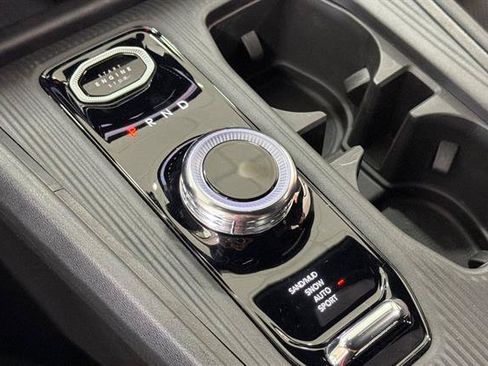 New 2026 Jeep Cherokee Limited AWD/4WD image 17
