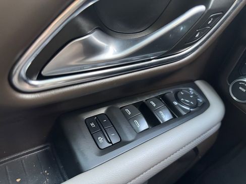 Used 2022 GMC Yukon SLT image 20