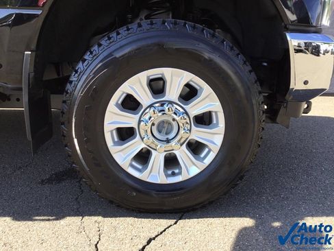 Used 2020 Ford F250 XLT w/ XLT Value Package AWD/4WD image 21