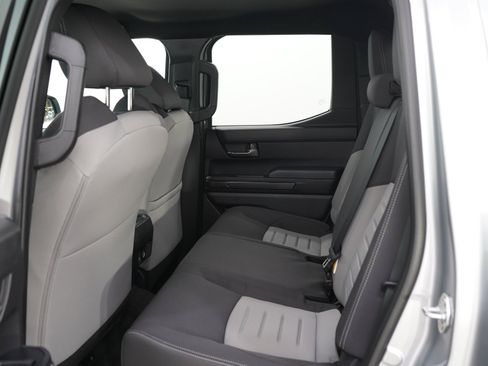 Used 2026 Toyota Tacoma TRD Off-Road AWD/4WD image 17