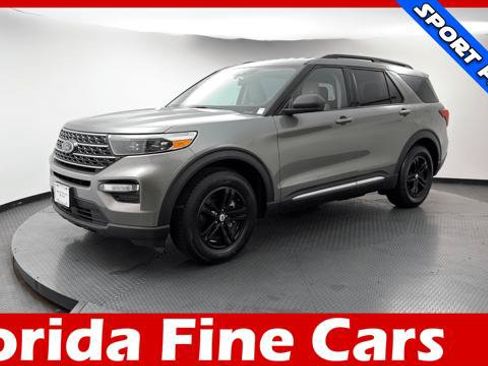 Used 2020 Ford Explorer XLT w/ Equipment Group 202A RWD image 1