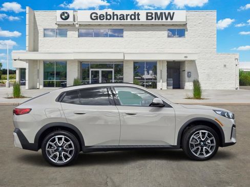 New 2026 BMW X2 xDrive28i w/ Convenience Package image 4