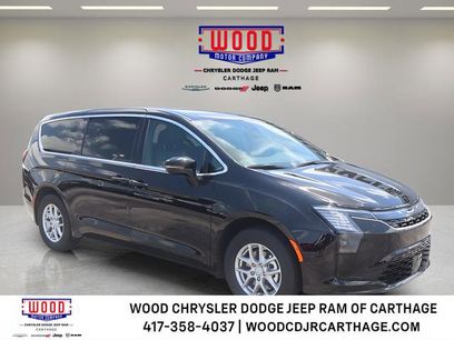 New 2027 Chrysler Pacifica Select