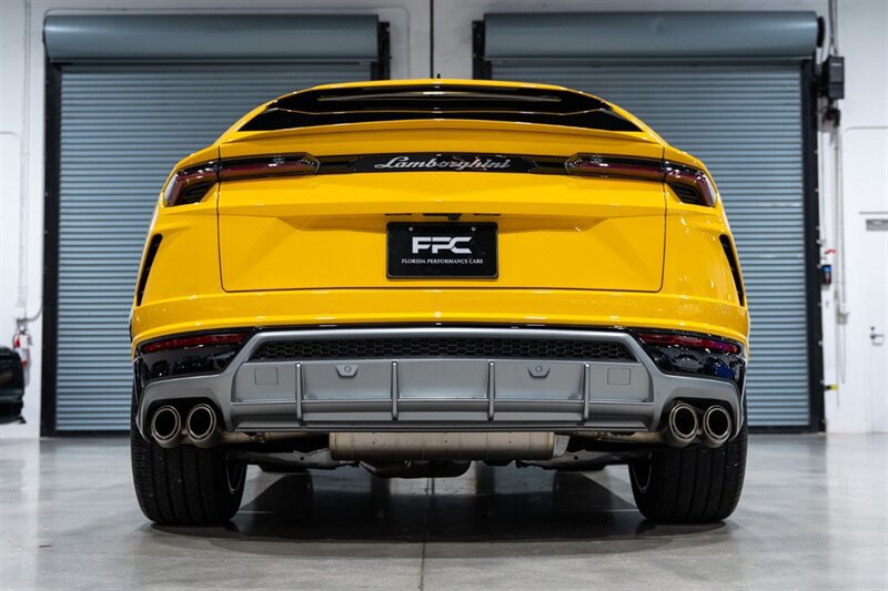 Used 2020 Lamborghini Urus AWD/4WD image 70
