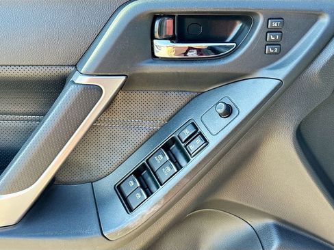 Used 2017 Subaru Forester 2.5i Touring image 23