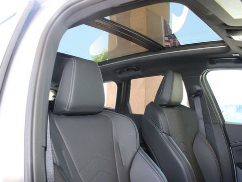 Used 2026 BMW X1 xDrive28i AWD/4WD image 25