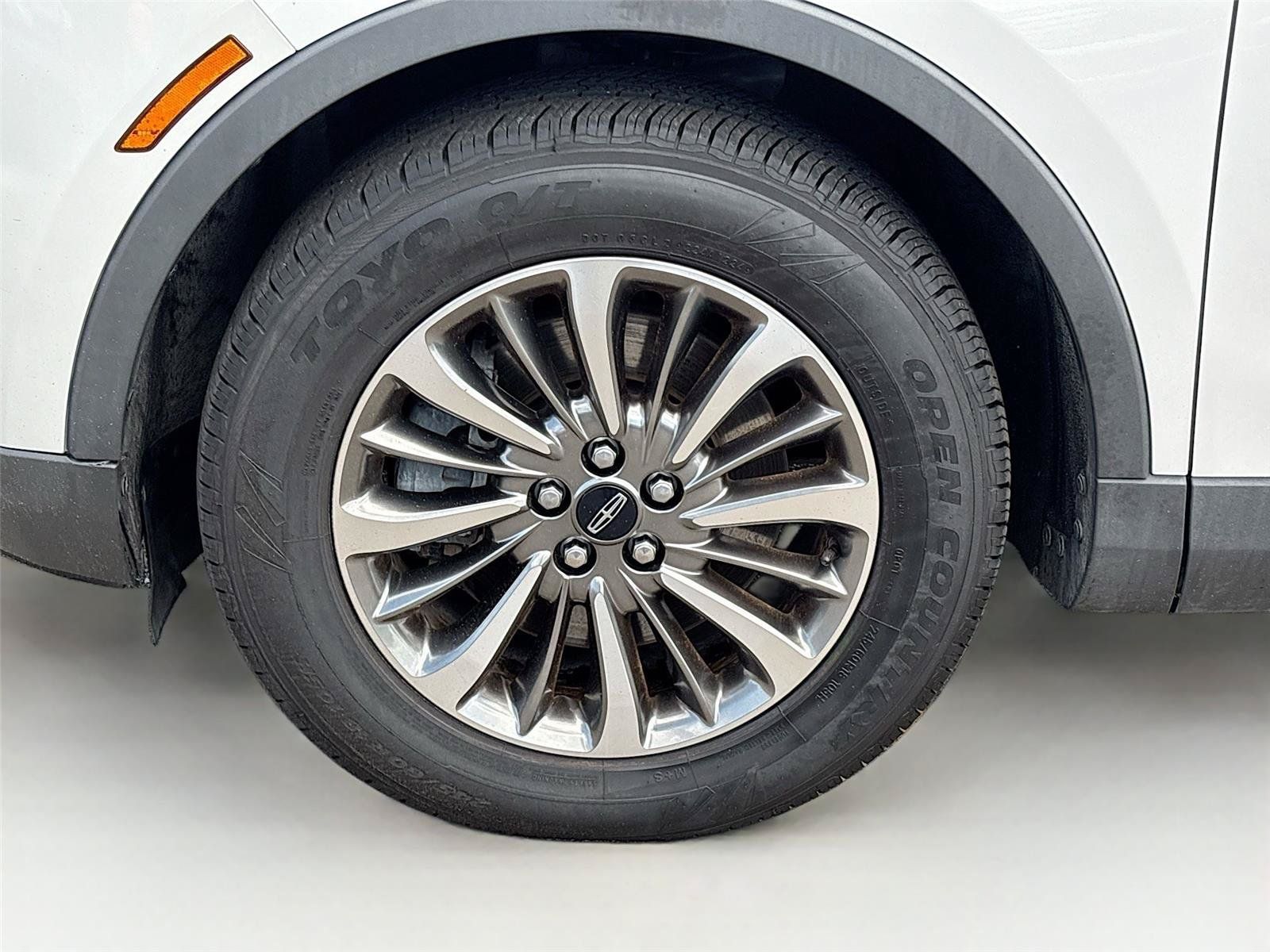 Used 2019 Lincoln Nautilus Select FWD image 30