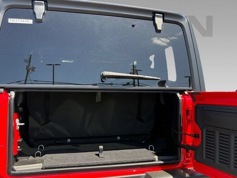 New 2026 Jeep Wrangler Sport AWD/4WD image 21