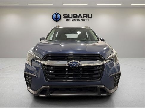 Used 2024 Subaru Ascent Premium w/ Convenience Package image 8