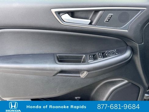 Used 2024 Ford Edge SEL image 24