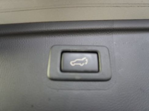 Used 2019 Subaru Outback 2.5i Limited AWD/4WD image 37