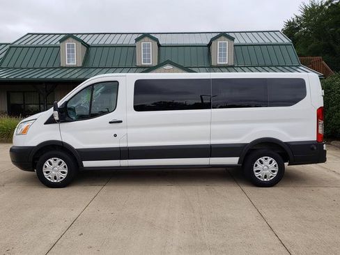 Used 2015 Ford Transit 350 XLT RWD image 2