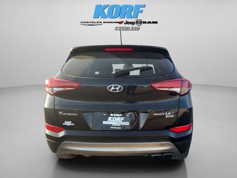 Used 2016 Hyundai Tucson Sport image 7