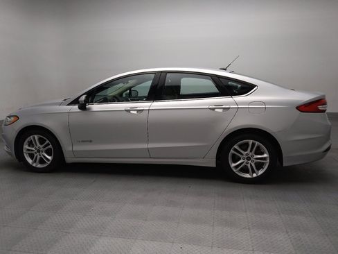 Used 2018 Ford Fusion S FWD image 3