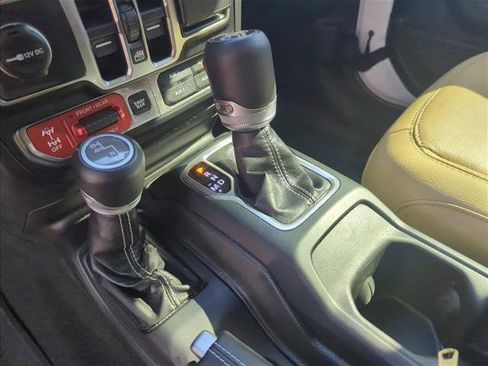 Used 2019 Jeep Wrangler Unlimited Rubicon image 13