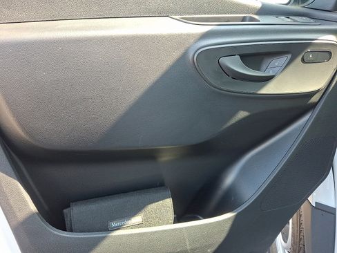 New 2025 Mercedes-Benz Sprinter 2500 image 9