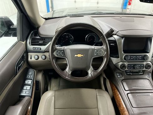 Used 2018 Chevrolet Tahoe Premier image 11