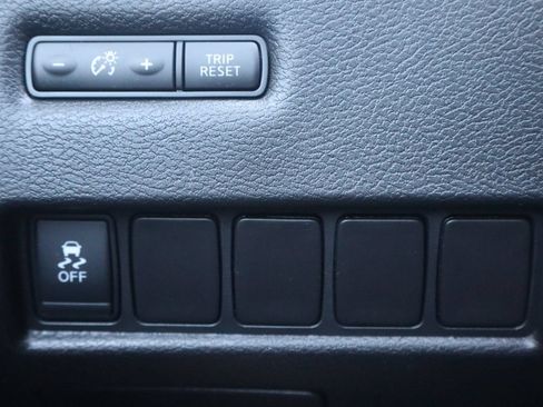 Used 2015 Nissan Murano SV w/ Premium Package AWD/4WD image 29
