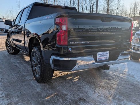 Used 2025 Chevrolet Silverado 1500 LT AWD/4WD image 10