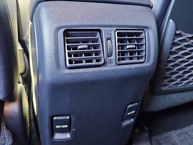 Used 2018 Toyota 4Runner Limited AWD/4WD image 18