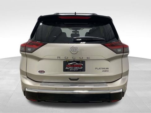 New 2026 Nissan Rogue Platinum w/ Platinum Premium Package AWD/4WD image 3
