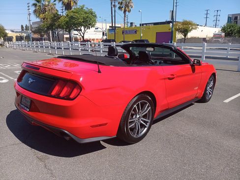 Used 2016 Ford Mustang Premium RWD image 18
