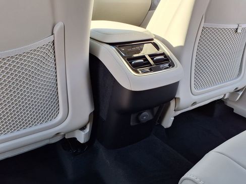 New 2026 Volvo XC90 B6 Ultra w/ Lounge Package AWD/4WD image 19