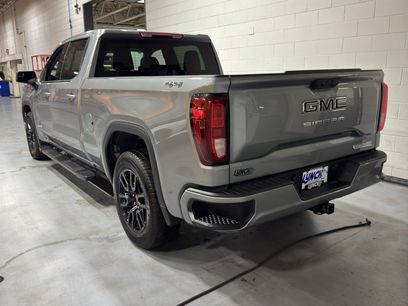 Used 2025 GMC Sierra 1500 Elevation w/ LPO, Elevation Black Package