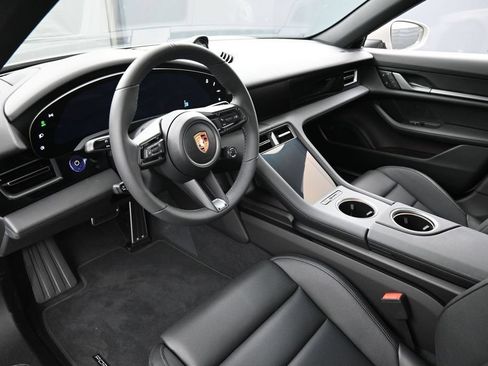 New 2026 Porsche Taycan 4S AWD/4WD image 4