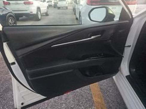 Used 2025 Toyota Camry LE FWD image 14