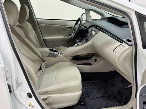 Used 2013 Toyota Prius Three FWD image 29