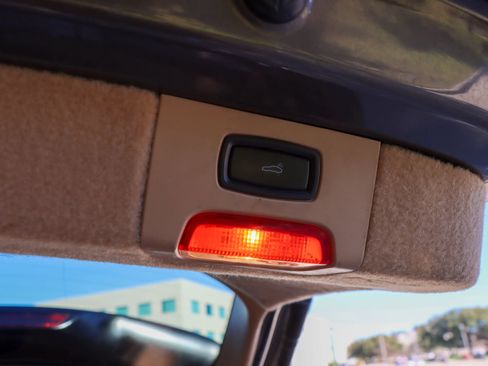 Used 2014 Porsche Cayenne image 23