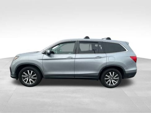 Used 2021 Honda Pilot EX image 3