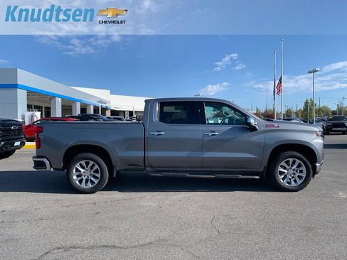 Used 2021 Chevrolet Silverado 1500 LTZ w/ LTZ Premium Package AWD/4WD image 7